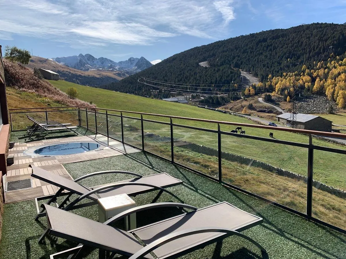 Apartaments Els Llacs Bordes d'Envalira
