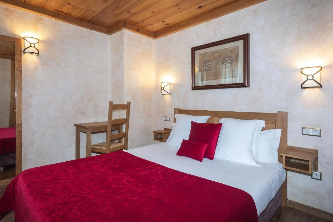 Apartaments Els Llacs Bordes d'Envalira Lägenhet