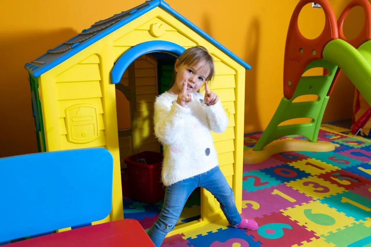 Apartaments Els Llacs Bordes d'Envalira